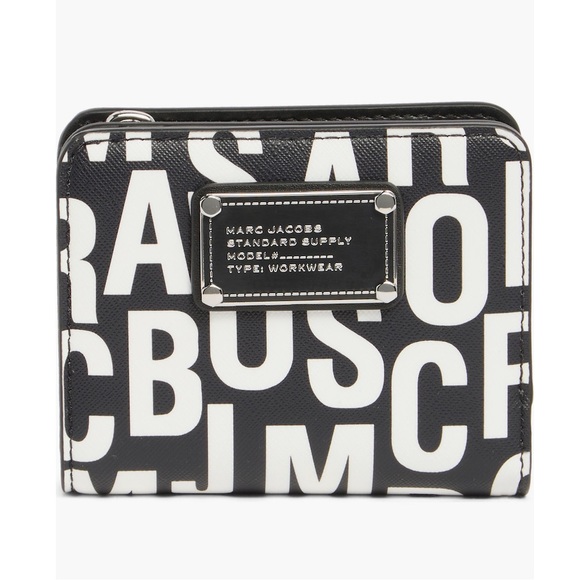 Marc Jacobs Wallet - Picture 2 of 5